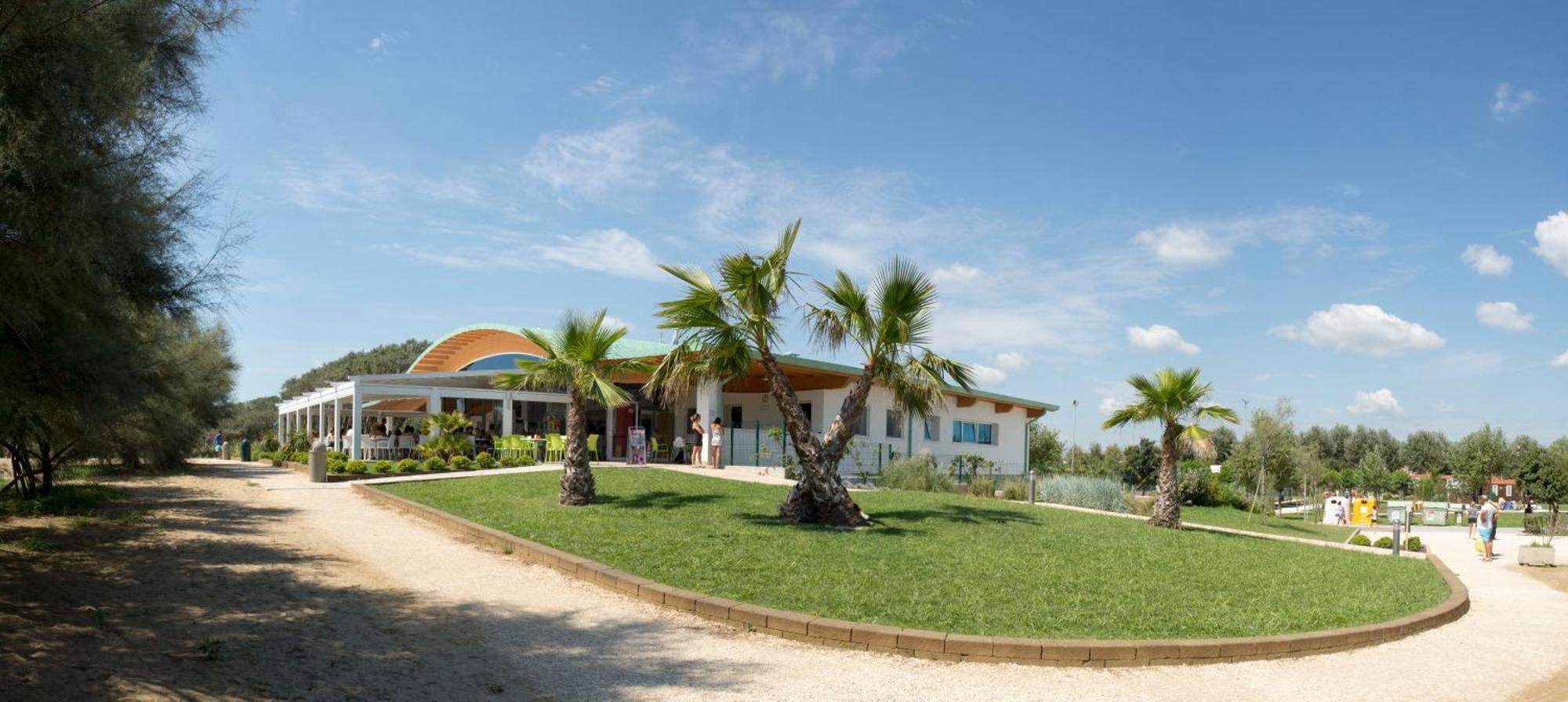 Tigli Lido Altanea Apartment Caorle Exterior photo